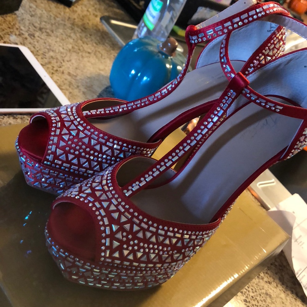Thalia sodi heel